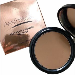 🚫SOLD🚫BRAND NEW‼️ AESTHETICA SUNSET BRONZER